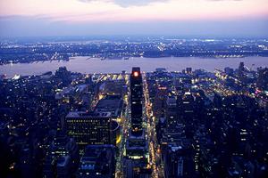 仮設足場工事はメインとは別で行われる